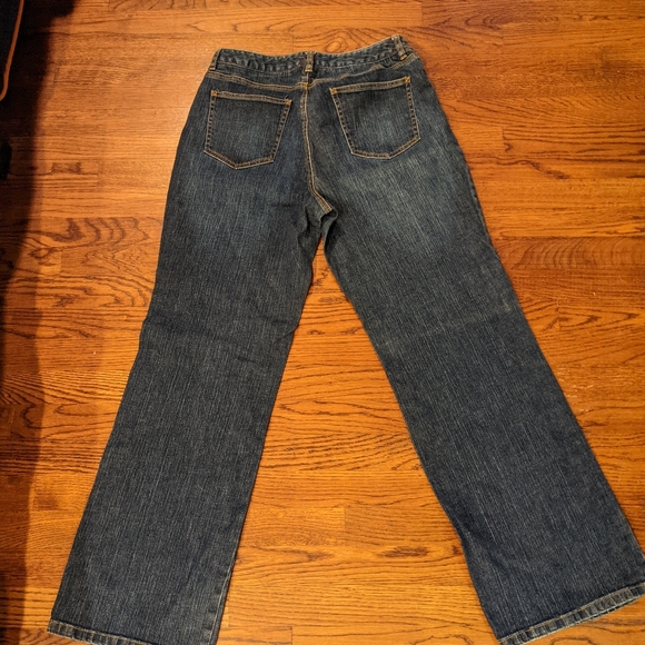 Jeans - Picture 2 of 4